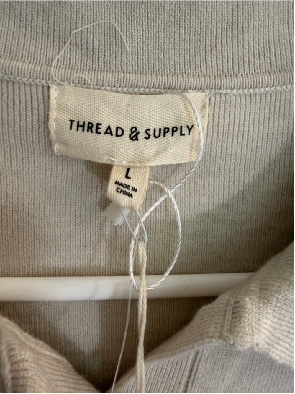 Thread & Supply NWT Oatmeal Cream Collared Henley Pullover Sweater Large - Picture 3 of 4